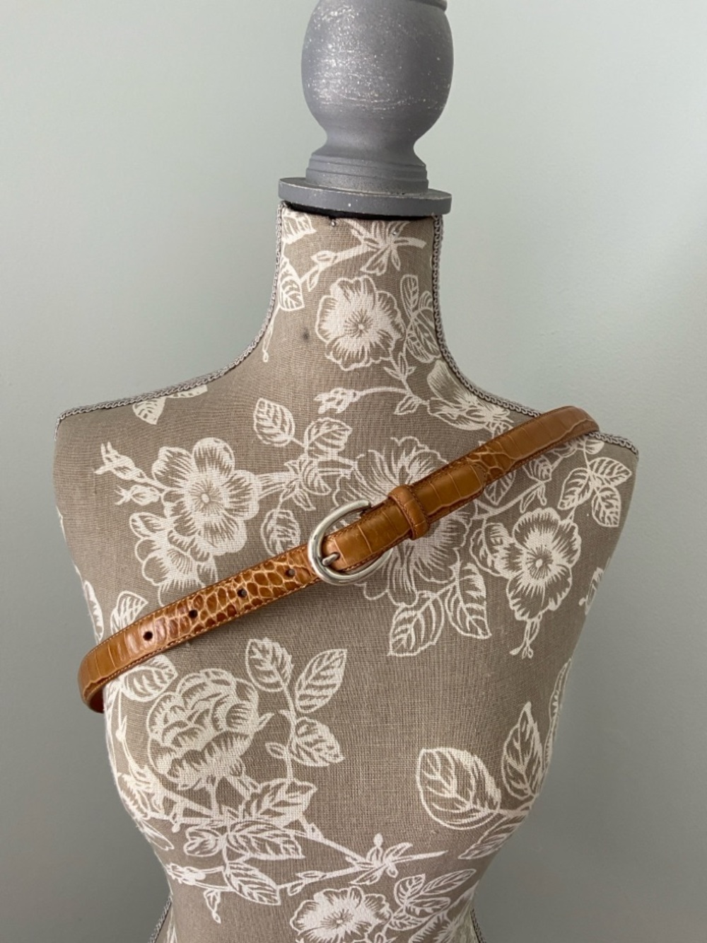 Ralph Lauren Croc-Embossed Leather Belt in Tan Brown
